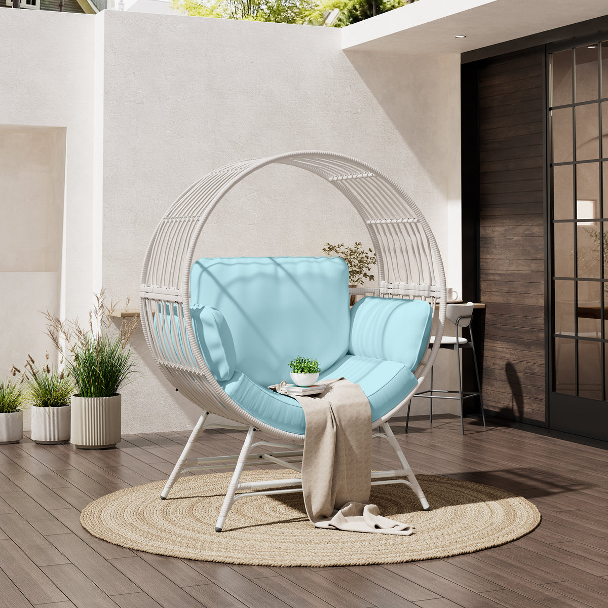 Oversized Outdoor Wicker Round Egg Chair with 4 Cushions