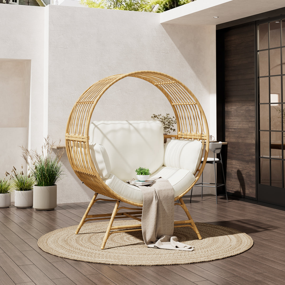 Oversized Outdoor Wicker Round Egg Chair with 4 Cushions