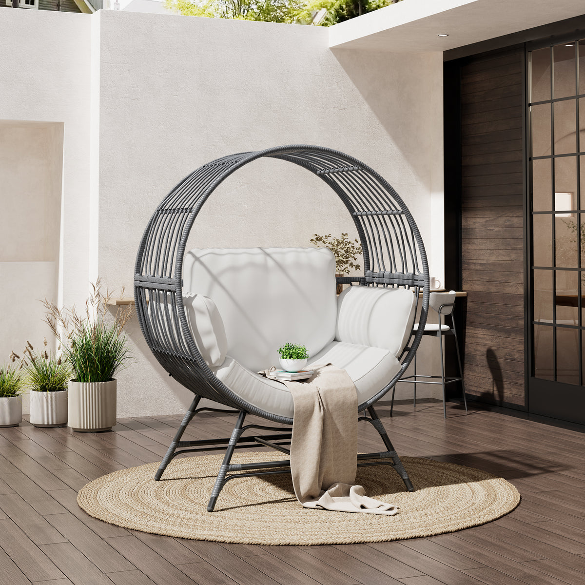 Oversized Outdoor Wicker Round Egg Chair with 4 Cushions